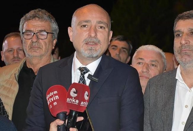 Hopa Belediye Başkanı Cihan, İBB'ye yönelik yolsuzluk soruşturması kapsamında ifade verdi