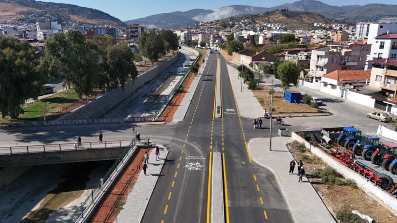 BAŞKAN ÇERÇİOĞLU AYDIN’IN TÜM İLÇELERİNİ HİZMET VE YATIRIMLAR İLE BULUŞTURUYOR