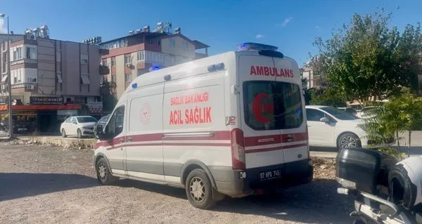 antalyada-otoparkta-silahli-saldiri-1-yarali-1759937245980.jpg