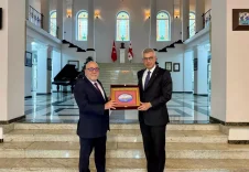 Sağlık Bakanı Kemal Memişoğlu, Tiflis Büyükelçiliği’ni Ziyaret Etti