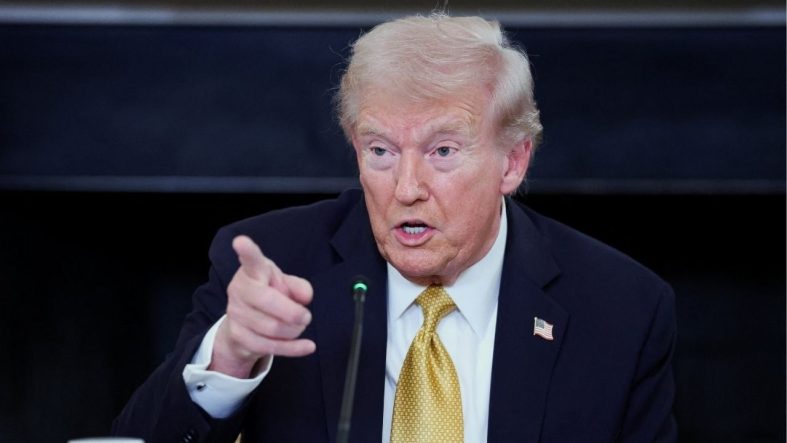 Son dakika... Trump duyurdu: Venezuela'ya kara harekatı yapacağız