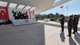 Kara Kuvvetleri Komutanı Metin Tokel, Kuzey Kıbrıs’ta Ziyaretlerde Bulundu