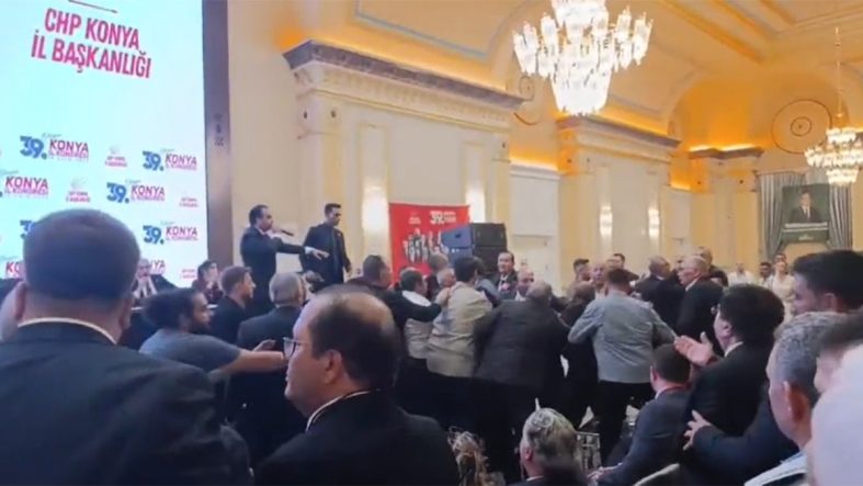 CHP Konya il kongresinde gerginlik