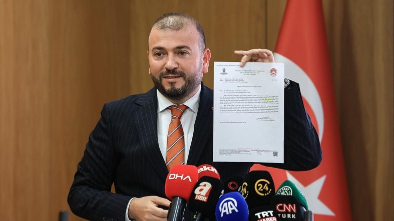 Özgür Özel ifşa etti, AKP’li başkan kabul etti