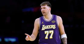 Emirates NBA Cup’ta Los Angeles derbisini Lakers kazandı