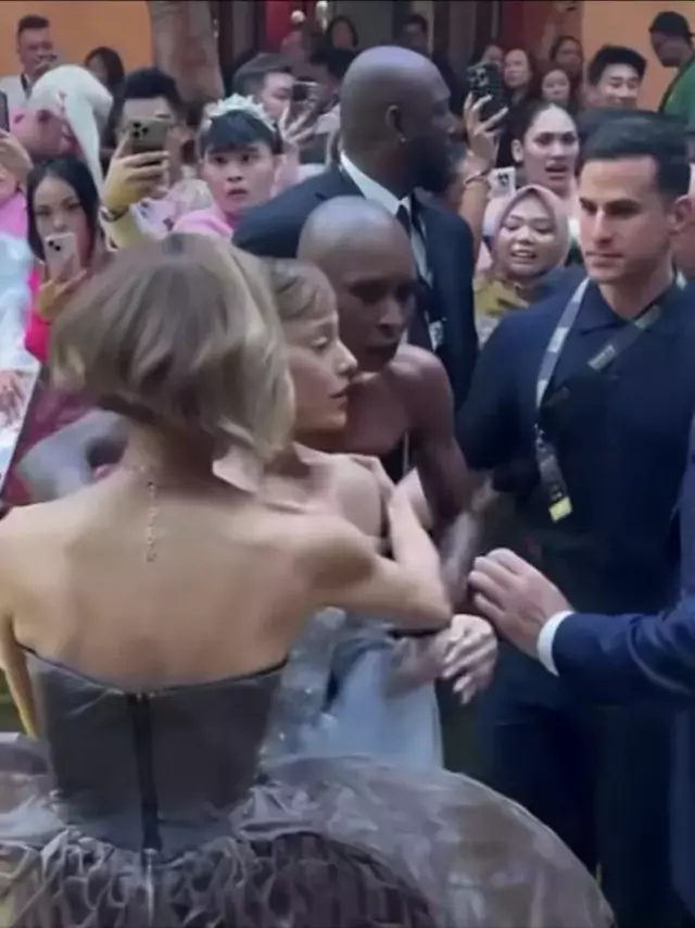 Ünlü yıldıza Singapur'da hayran saldırısı, 'En nefret edilen trol' başrolde