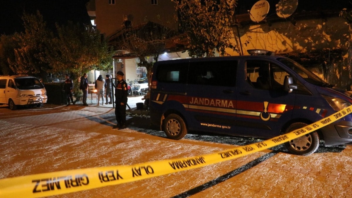 Tüfekle oynarken silahın ateş almasıyla arkadaşını öldürdü