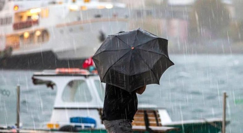 İstanbul sağanak yağışa teslim! Bazı bölgelerde metrekareye 67 kilogram yağış düştü