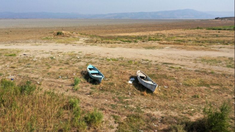 240 gölden 186’sı kurudu