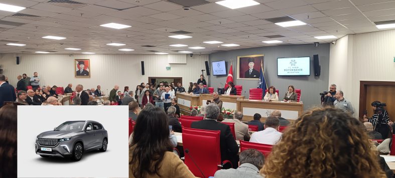 Aydın Büyükşehir Yerli Otomobile Geçiyor: TOGG T10X Hizmet Filosuna Katıldı!