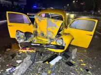 Uşak'ta Otomobil ile Sanatçı Orkestrasını Taşıyan Otobüs Çarpıştı: 1 Ağır Yaralı