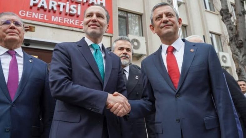 Özgür Özel'den Fatih Erbakan'a ziyaret: AKP'ye katılanlara ibreti alem olsun