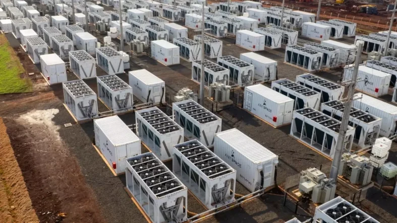 Dev Bitcoin madencisi yeni yatırımıyla AI alanına yöneldi